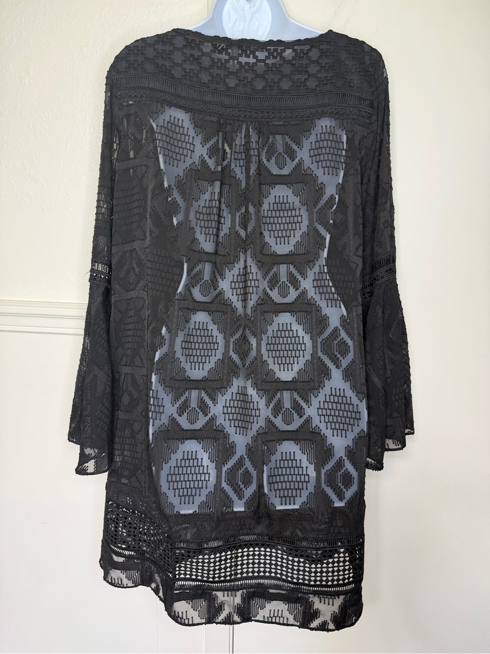 Floreat Anthropologie Black Crochet-Trim Tie-Neck Blouse size 10 new with tag - Picture 3 of 7